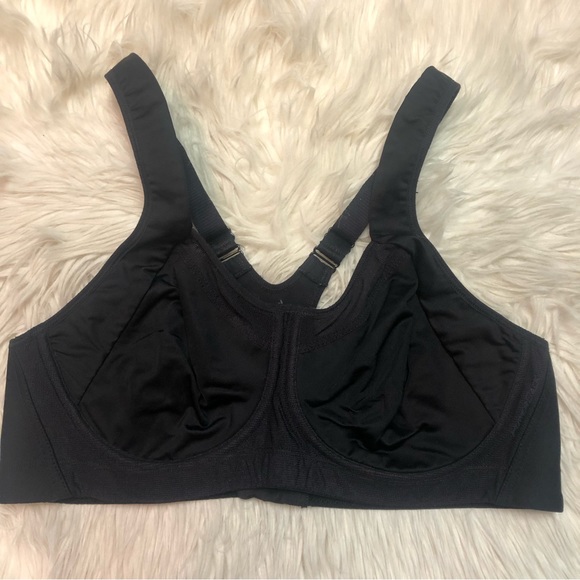 Bundle of 2 Sports Bras XL Fitness Nike Champion 38C - Picture 3 of 5